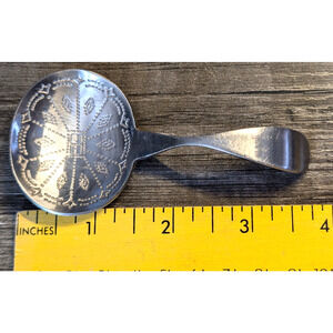 Norpro 18/10 Stainless Steel Tea Bag Resting Spoon 3.75 Inches Engraved Pattern